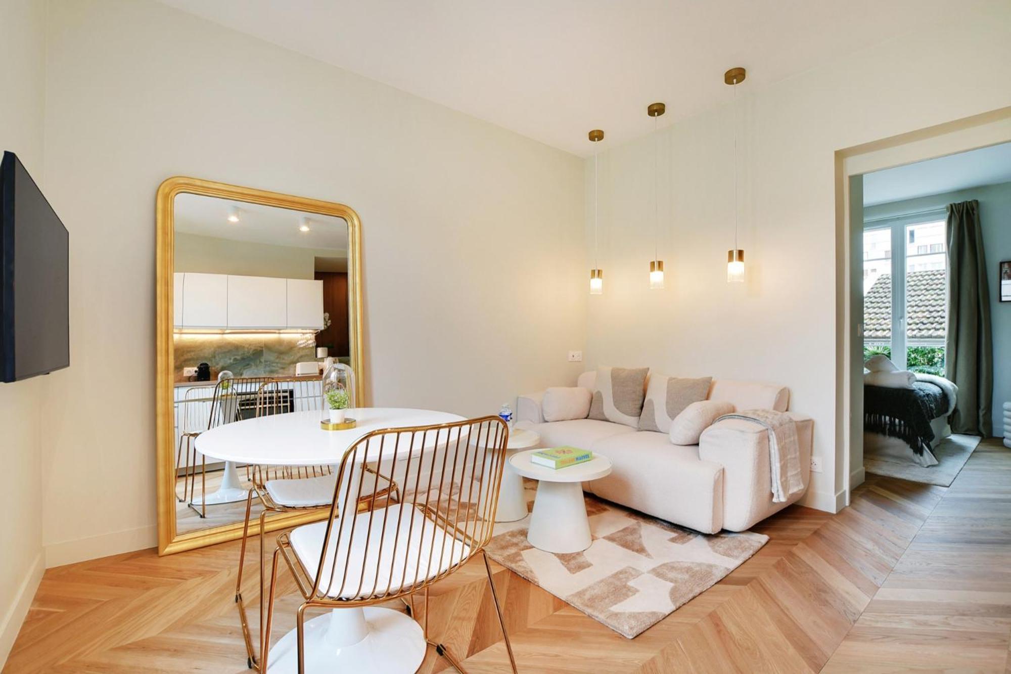 Suite Deluxe 1 By Les Maisons De Charloc Homes Boulogne-Billancourt Exterior photo